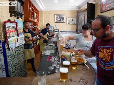 Phobos Pub in Cádiz .